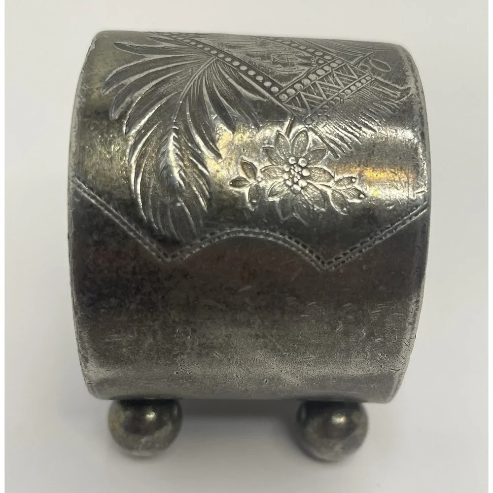 Antique Etched Napkin Ring Silver Plated Ball Feet Monogram Feather Leaf Motif
